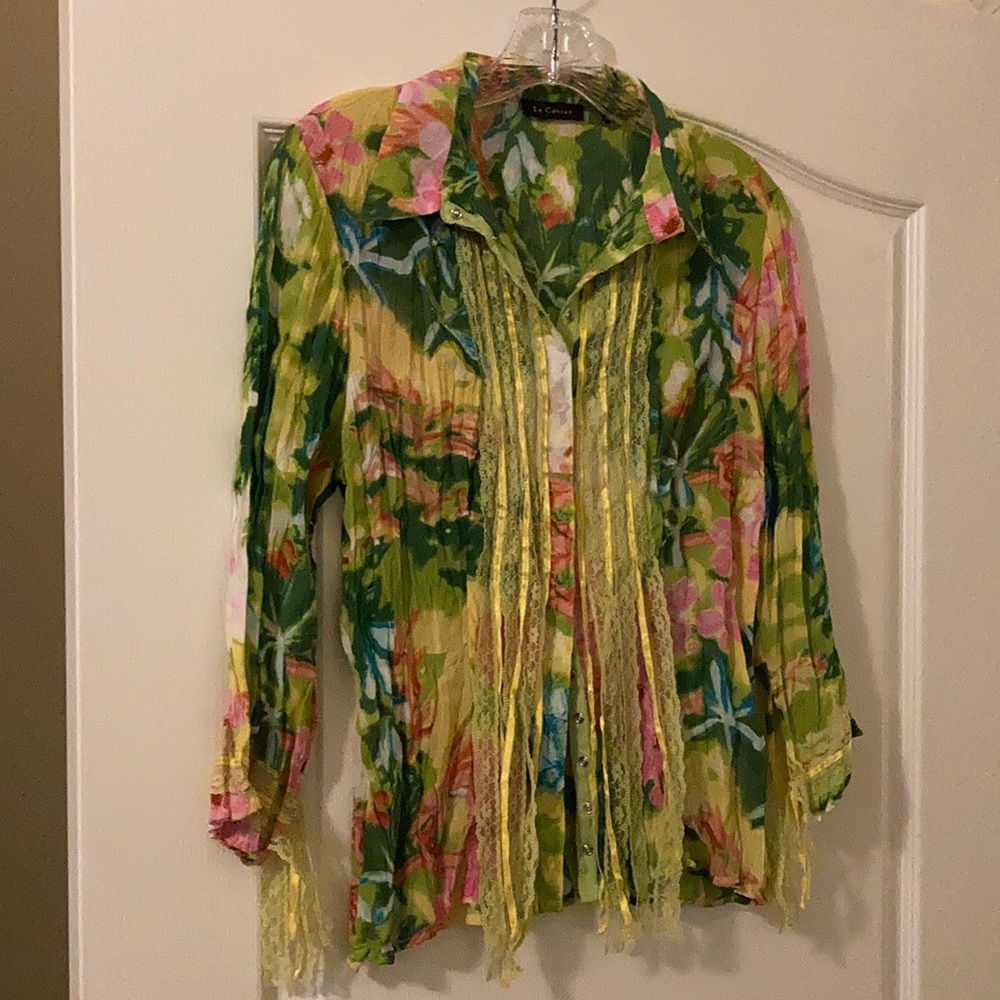 Le Caviar Snap  Button Blouse with Long Sleeves in Multicolor.